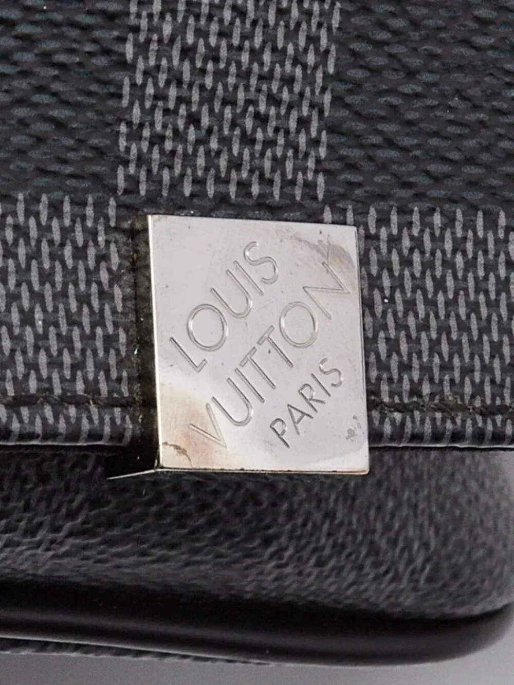 Louis Vuitton Damier Graphite District MM Messenger Bag